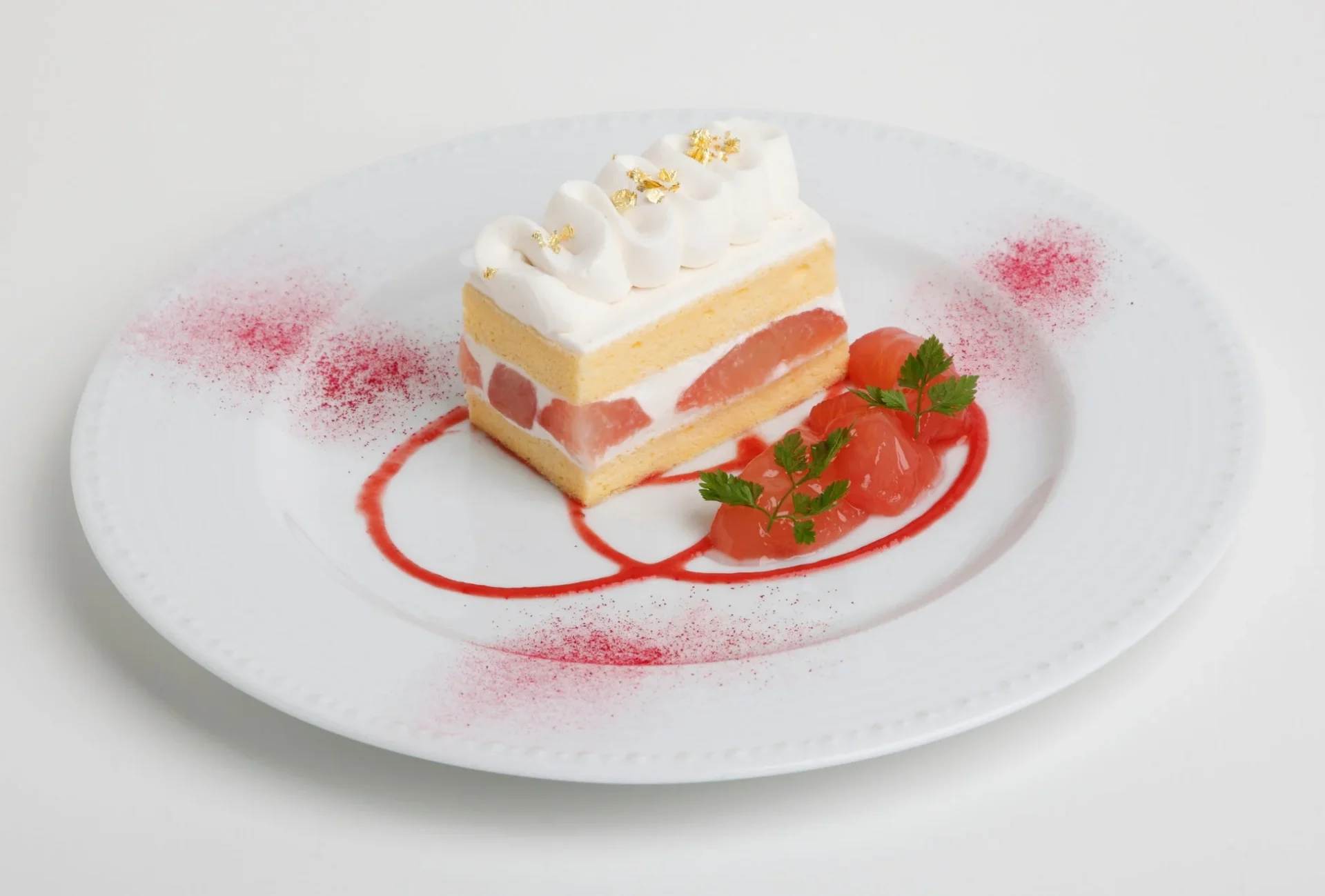 桃のスフレケーキ