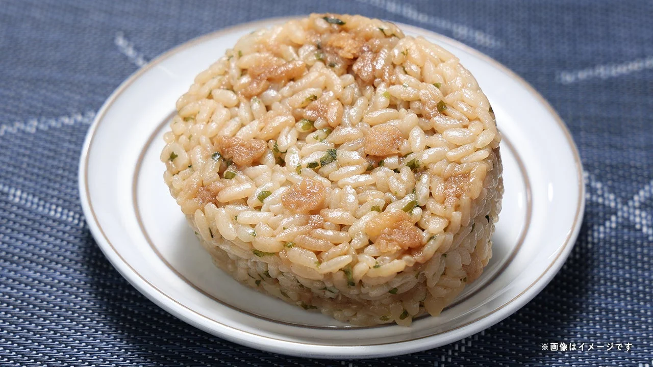 夏休みを彩る！ローソンストア100の8月新商品で手軽においしい食体験