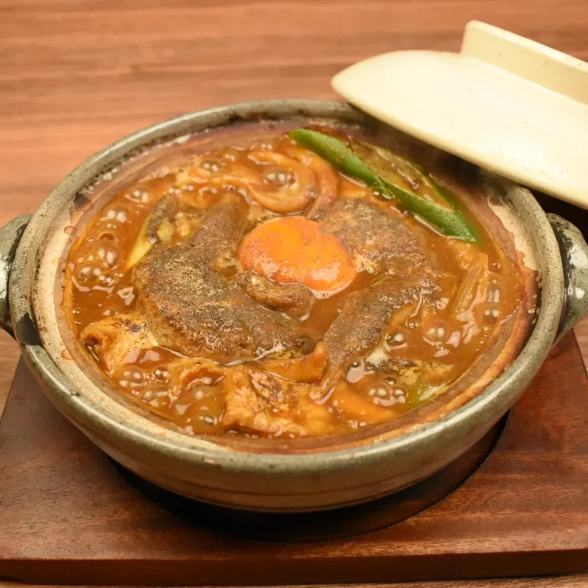 新店舗商品画像 世界の山ちゃん「幻の味噌煮込みうどん」
