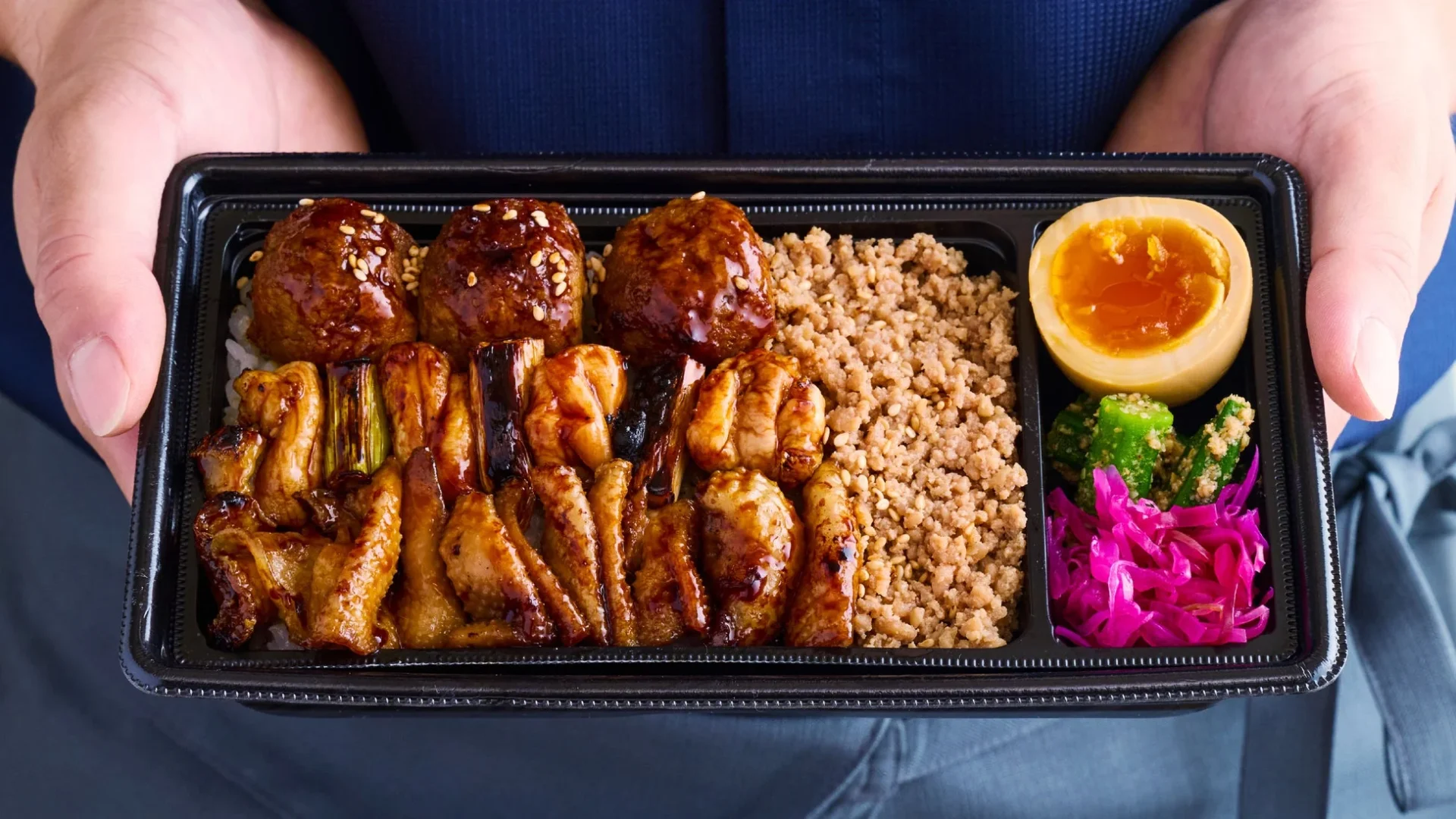たれ焼鳥弁当