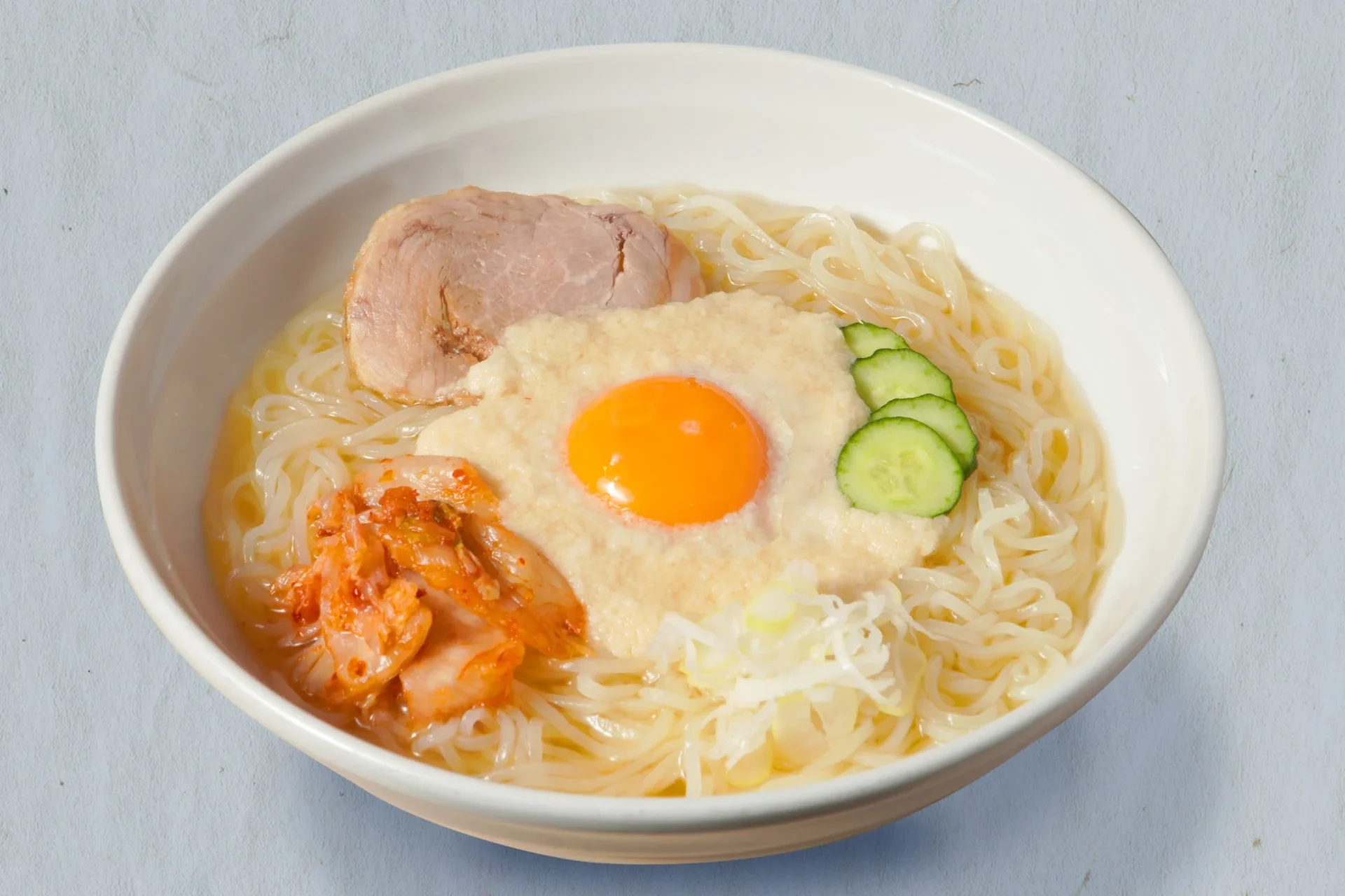 月見とろろ冷麺